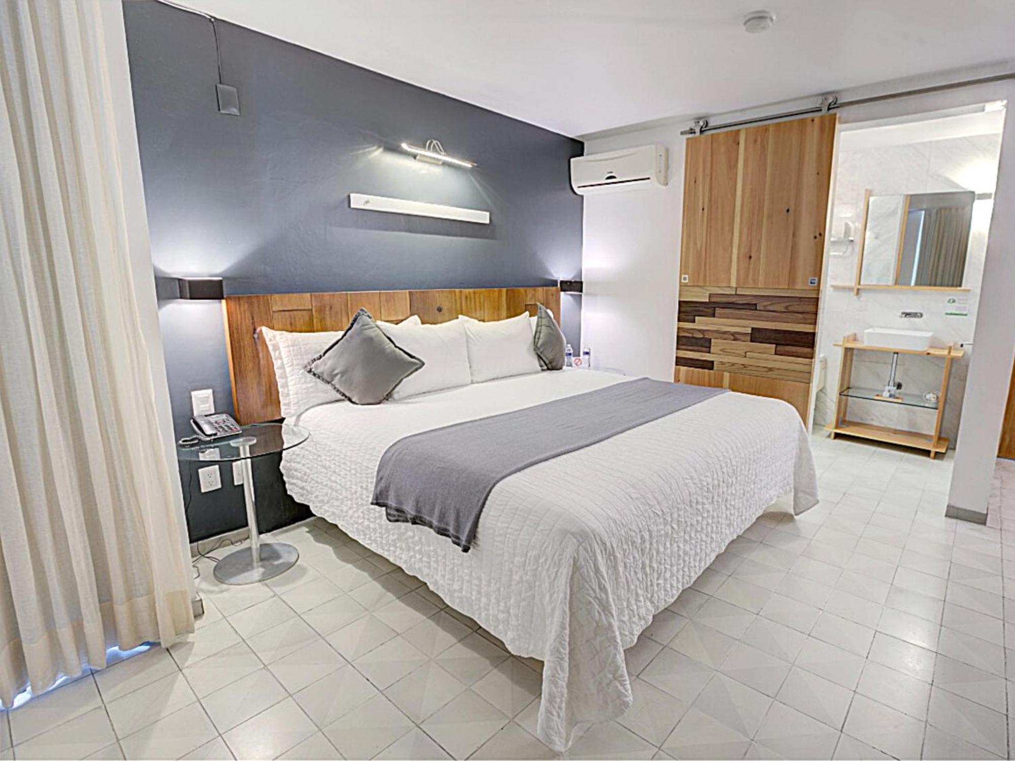 Hotel Clarum 101 Zapopan Oda fotoğraf